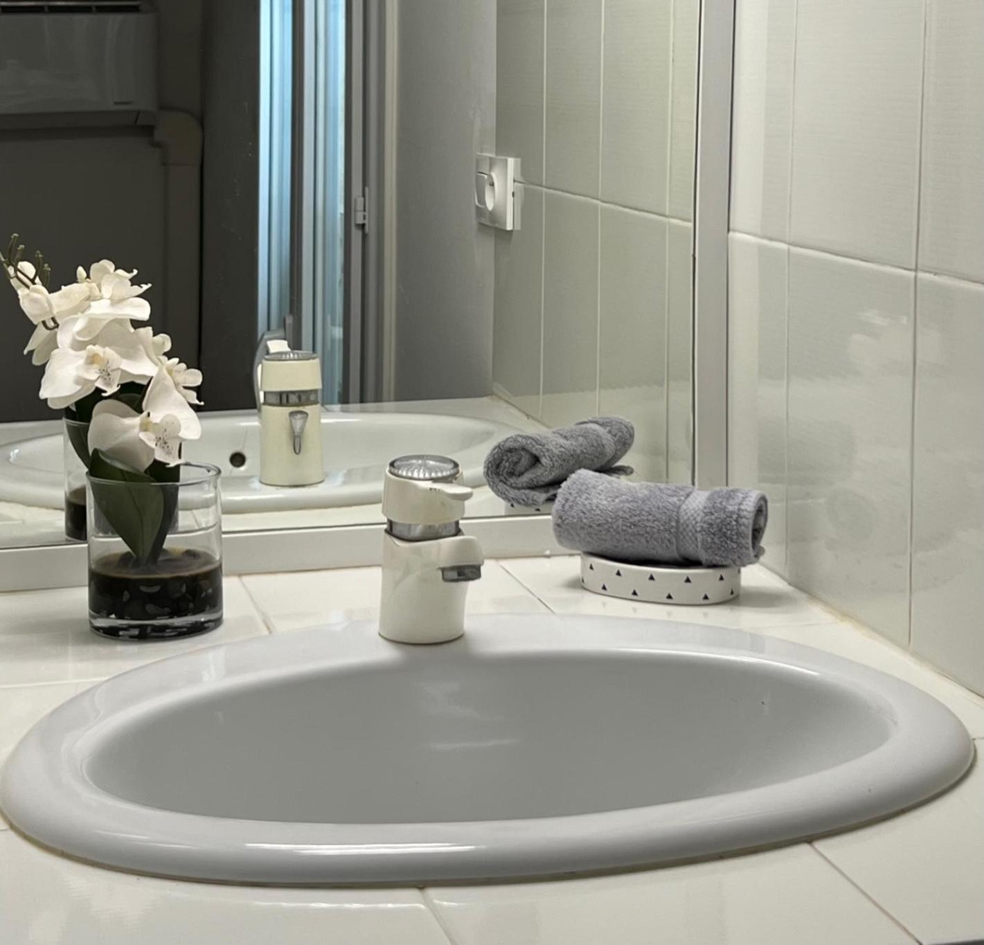 Hypercenter Lovely Duplex With Terrace Clim Wifi آيكس أومبروفينس المظهر الخارجي الصورة