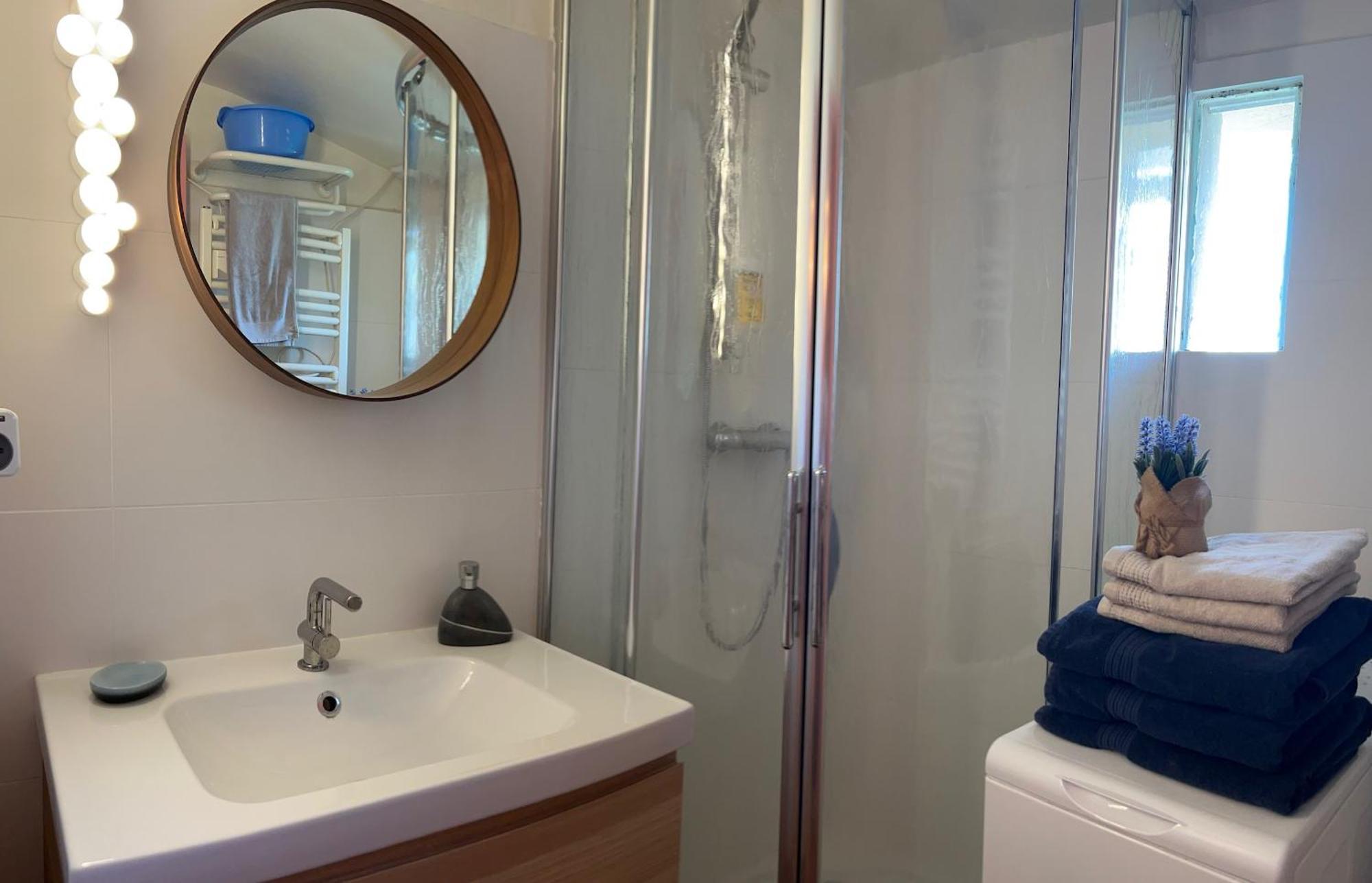 Hypercenter Lovely Duplex With Terrace Clim Wifi آيكس أومبروفينس المظهر الخارجي الصورة